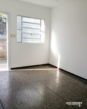 12 (30)